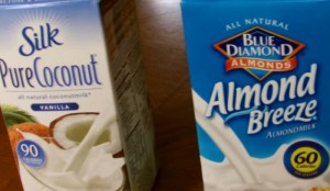 Almond Milk vs Coconut Milk